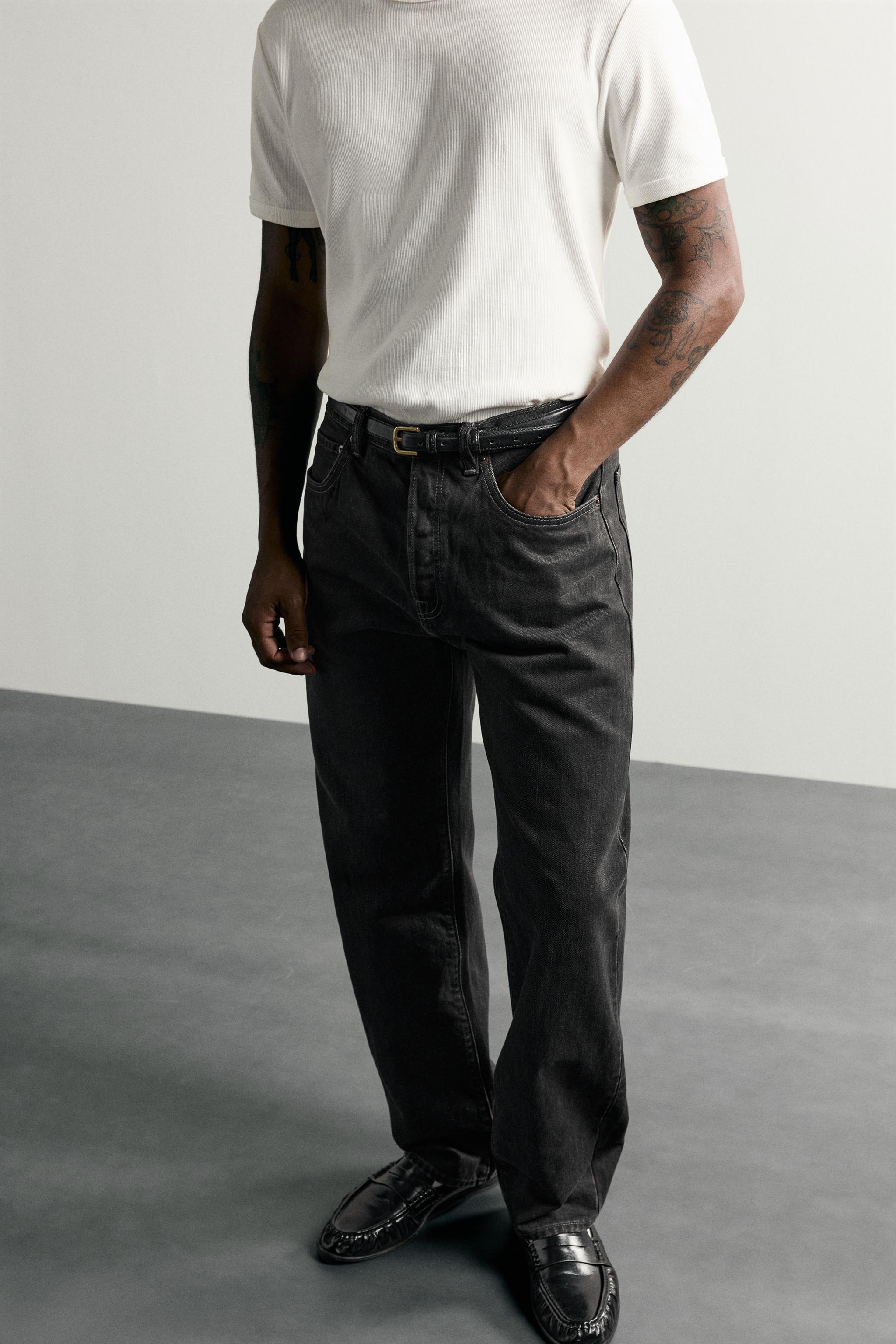 STRAIGHT FIT JEANS